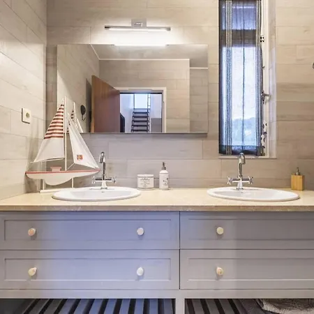 Charming Villa, Spacious, Beautiful Views! Willa Funchal (Madeira)