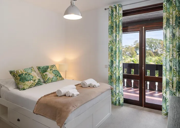 Villa Charming Villa, Spacious, Beautiful Views! Funchal (Madeira)