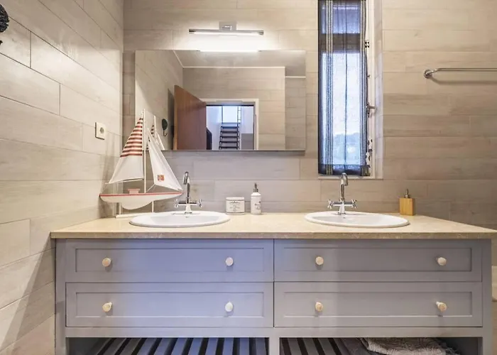 Charming Villa, Spacious, Beautiful Views! Villa Funchal (Madeira)