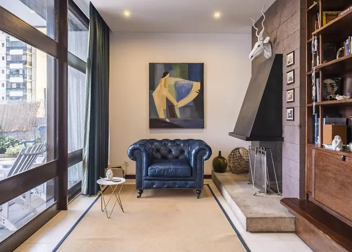 Villa Charming Villa, Spacious, Beautiful Views! *