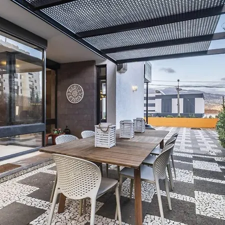 别墅 Charming Villa, Spacious, Beautiful Views!