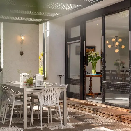 别墅 Charming Villa, Spacious, Beautiful Views!